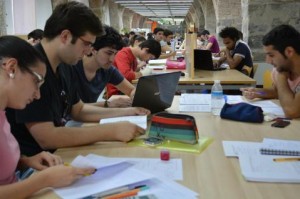 biblioteca