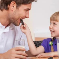 Cómo explicar a los niños qué es la caridad